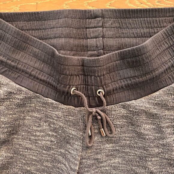 H & M Womens Maternity Gray Black Sweatpants Joggers Comfy Pants Size Small - Picture 3 of 5